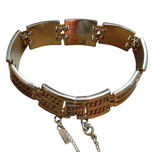 Vintage Monet Gold Tone Chain Link Hinged Bracelet Safety Chain Large - Picture 7 of 7